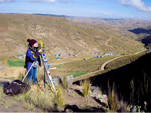 Amanda served as chapter president for Engineers Without Borders where her team traveled to Bolivia for a water distribution project.