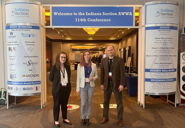 As an undergraduate research assistant, Laura was able to present her work at conferences.